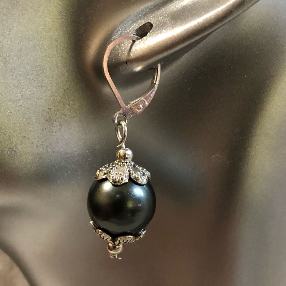 11mm Tahitian Black Sea shell  earrings